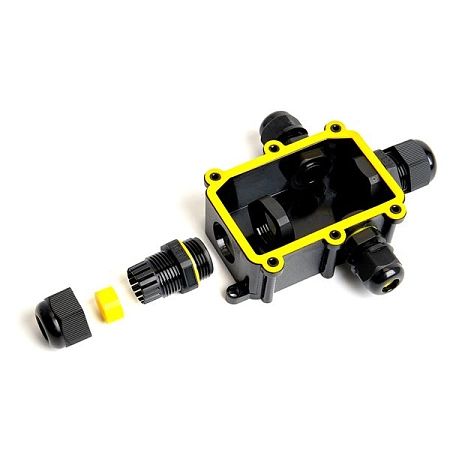 Коробка разветвительная водонепрониц. 4 вых. IP68 с 4-конт. коннектором 450V140х100х36 черный LD524 49122 - купить по низкой цене в Краснодаре | ЮгКабель