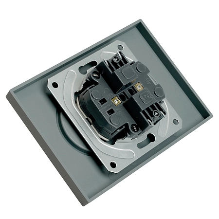 Розетка СП 2-м без з/к с шторк. (платиново-серый) soft touch Эмили RST16-5116-10 49955 в наличии по выгодной цене. Краснодар. ЮГКАБЕЛЬ.