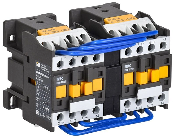 Контактор КМИ-11230 реверс 12А 230В/АС3 2НО IEK KKM13-012-230-20-1 в каталоге ЮгКабель
