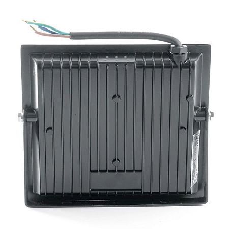 прожектор светодиодный 70w/220-240v 6400к 6300лм ip65 (sfl90-70) 151х127х28 черный 55176 в Краснодаре - купить по низким ценам Прожектор светодиодный 70W/220-240V 6400К 6300Лм IP65 (SFL90-70) 151х127х28 черный 55176 - купить по низкой цене в Краснодаре | ЮгКабель