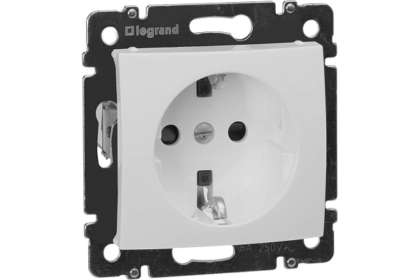 Розетка СП 1-м c з/к с шторк. механизм (белый) Valena 774421 Розетка СП 1-м c з/к с шторк. механизм (белый) Valena 774421 в каталоге ЮгКабель