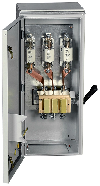 Рубильник-разъединитель (переключатель) ЯРП-250А IP54 (717х306х220) YARP-250-2-54 Рубильник-разъединитель (переключатель) ЯРП-250А IP54 (717х306х220) YARP-250-2-54 в каталоге ЮгКабель