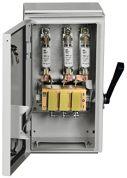 Рубильник-разъединитель (переключатель) ЯРП-100А IP54 (447х248х195) YARP-100-2-54 Рубильник-разъединитель (переключатель) ЯРП-100А IP54 (447х248х195) YARP-100-2-54 в каталоге ЮгКабель