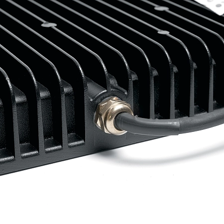 Прожектор светодиодный 250W/200-230V 6400К 23750Лм IP65 (LL-925) 350х318х42 черный 29500 - купить по низкой цене в Краснодаре | ЮгКабель