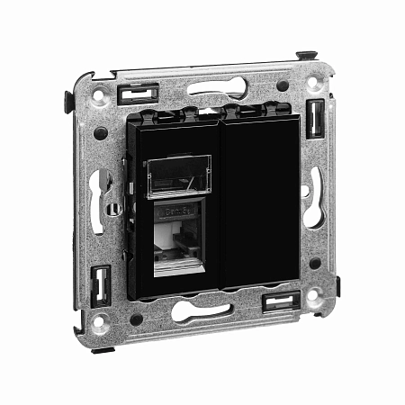 Розетка компьютерная RJ-45 в стену, кат.5e одинарная, "Avanti", "Черный квадрат" 4402463 в наличии по выгодной цене. Краснодар. ЮГКАБЕЛЬ.