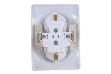 Розетка СП 2-м с з/к со шторк. в сборе (белый) Glossa GSL000126 в наличии по выгодной цене. Краснодар. ЮГКАБЕЛЬ.