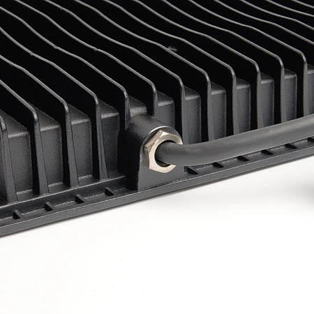 прожектор светодиодный 200w/200-230v 6400к 19000лм ip65 (ll-924) 350х318х42 черный 29499 в Краснодаре - купить по низким ценам Прожектор светодиодный 200W/200-230V 6400К 19000Лм IP65 (LL-924) 350х318х42 черный 29499 - купить по низкой цене в Краснодаре | ЮгКабель